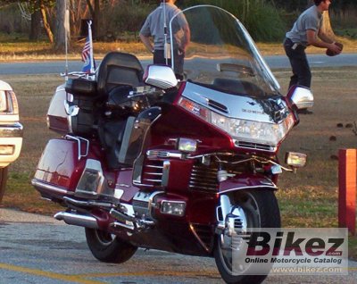 1998 honda gl 1500 gold wing se photo
